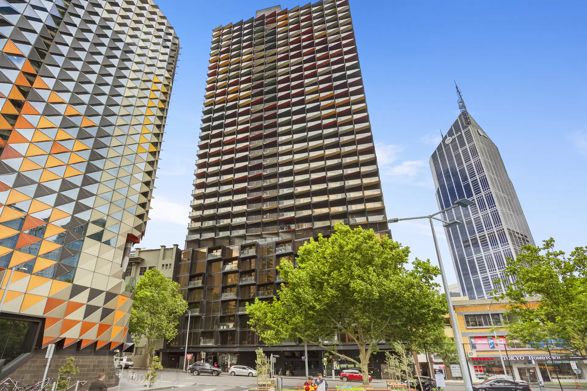 1811/31 A'Beckett Street, Melbourne Leased by Harcourts Melbourne City - image 1