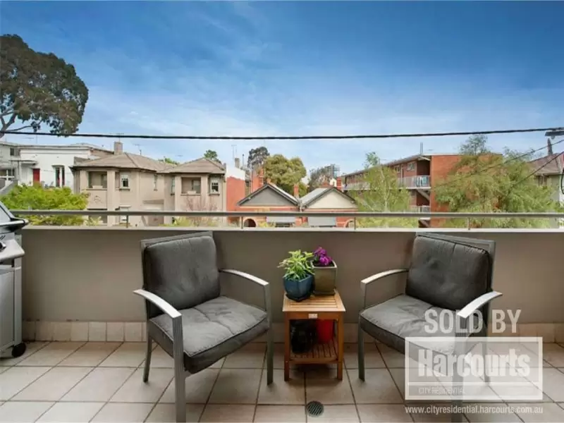 7/39 Wellington Street, St Kilda Sold by Harcourts Melbourne City - image 1