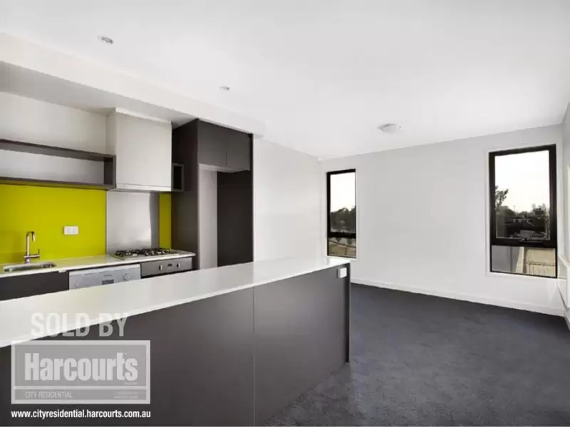 10 Greenham Place, Footscray Sold by Harcourts Melbourne City - image 1