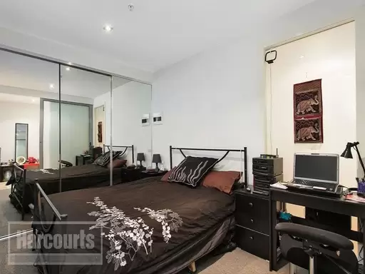 1408/8 Downie Street, Melbourne Sold by Harcourts Melbourne City