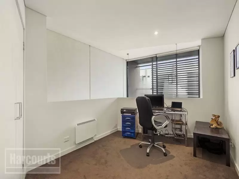 313/350 Victoria Street, North Melbourne Sold by Harcourts Melbourne City - image 4