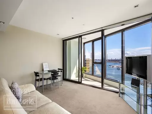 1211/100 Harbour Esplanade, Docklands Sold by Harcourts Melbourne City