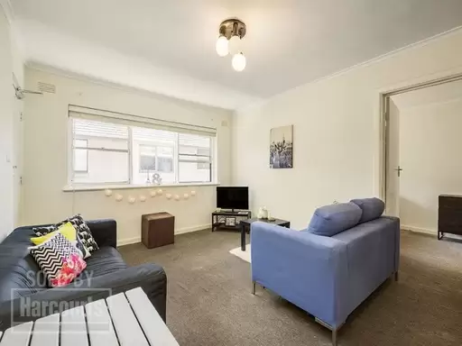 5/4 Marriott Street, St Kilda Sold by Harcourts Melbourne City