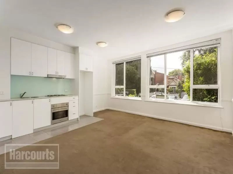 13/25 Hotham Street, East Melbourne Sold by Harcourts Melbourne City - image 1