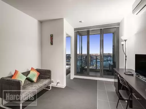 4212/220 Spencer Street, Melbourne Sold by Harcourts Melbourne City