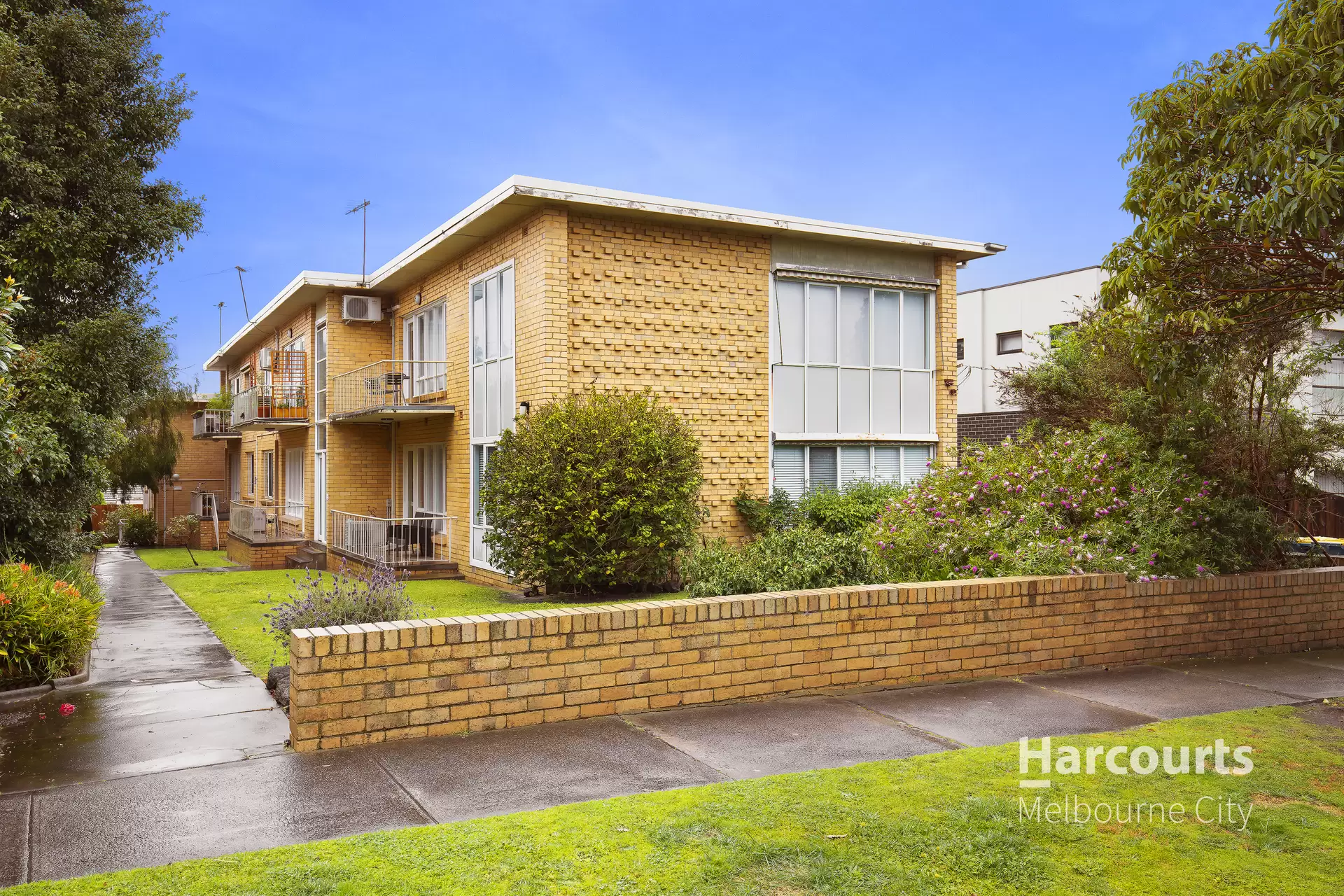 2/9 Acheron Avenue, Camberwell Leased by Harcourts Melbourne City - image 1