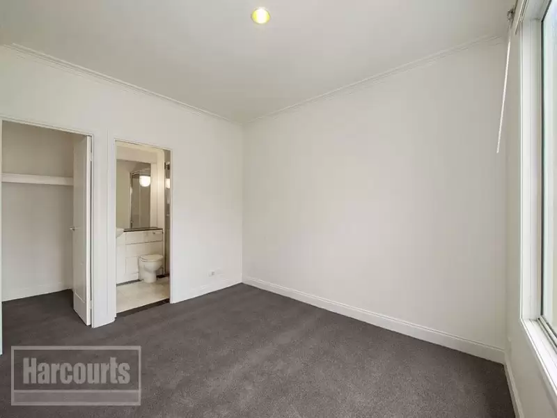 26/400 Victoria Parade, East Melbourne Sold by Harcourts Melbourne City - image 3