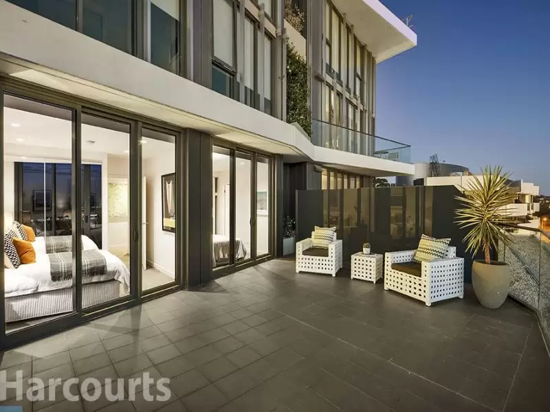 805/1 Acacia Place, Abbotsford Sold by Harcourts Melbourne City - image 3