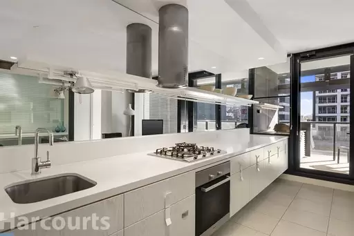 804/12-14 Claremont Street, South Yarra Sold by Harcourts Melbourne City