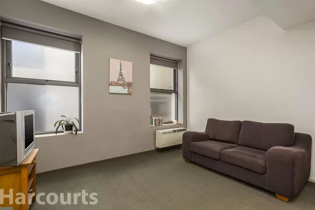 412/9 Degraves Street, Melbourne Sold by Harcourts Melbourne City - image 1