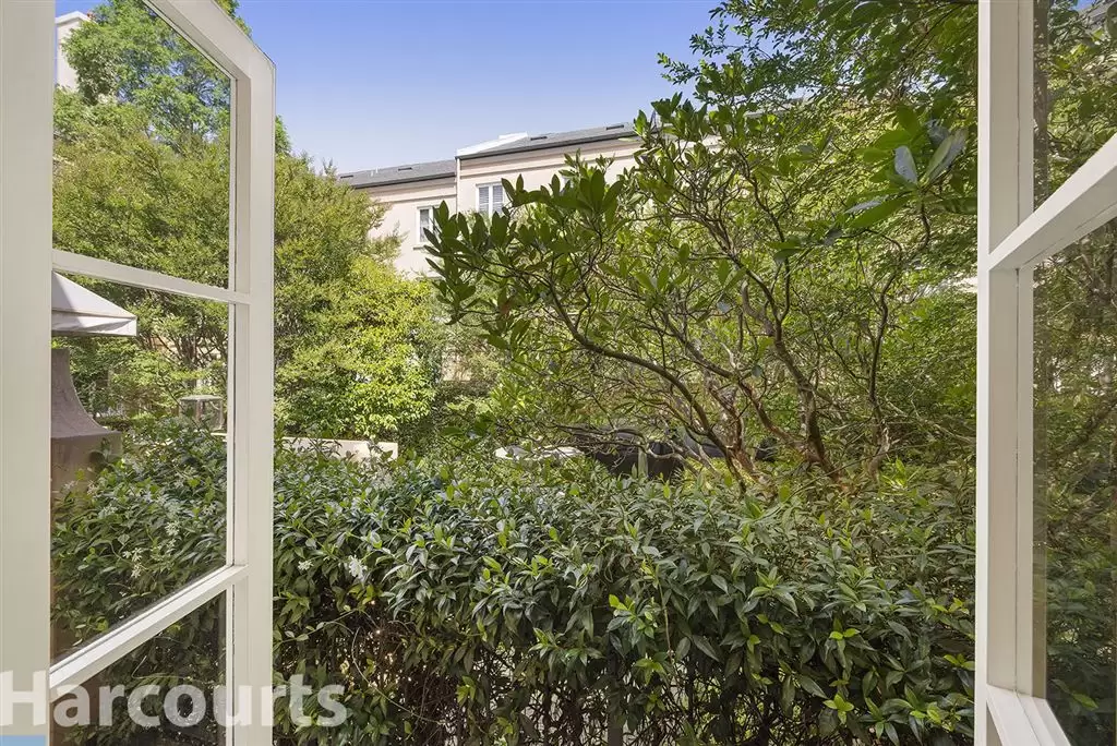 16/1 Wellington Crescent, East Melbourne Sold by Harcourts Melbourne City - image 2