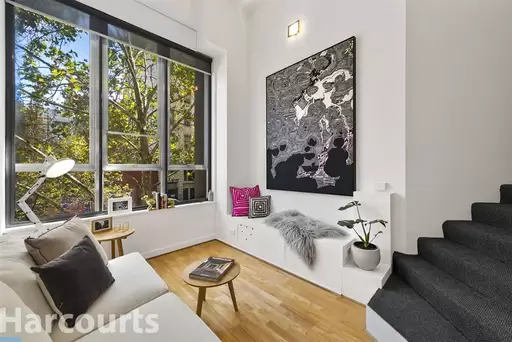 13/30 Russell Street, Melbourne Sold by Harcourts Melbourne City