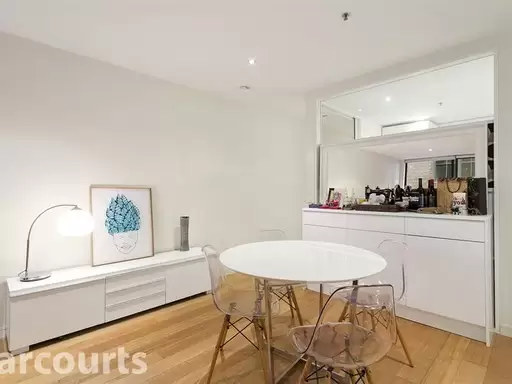 106/16 Liverpool Street, Melbourne Sold by Harcourts Melbourne City