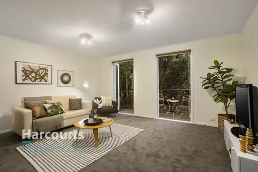 4/66 Coventry Street, Southbank Sold by Harcourts Melbourne City