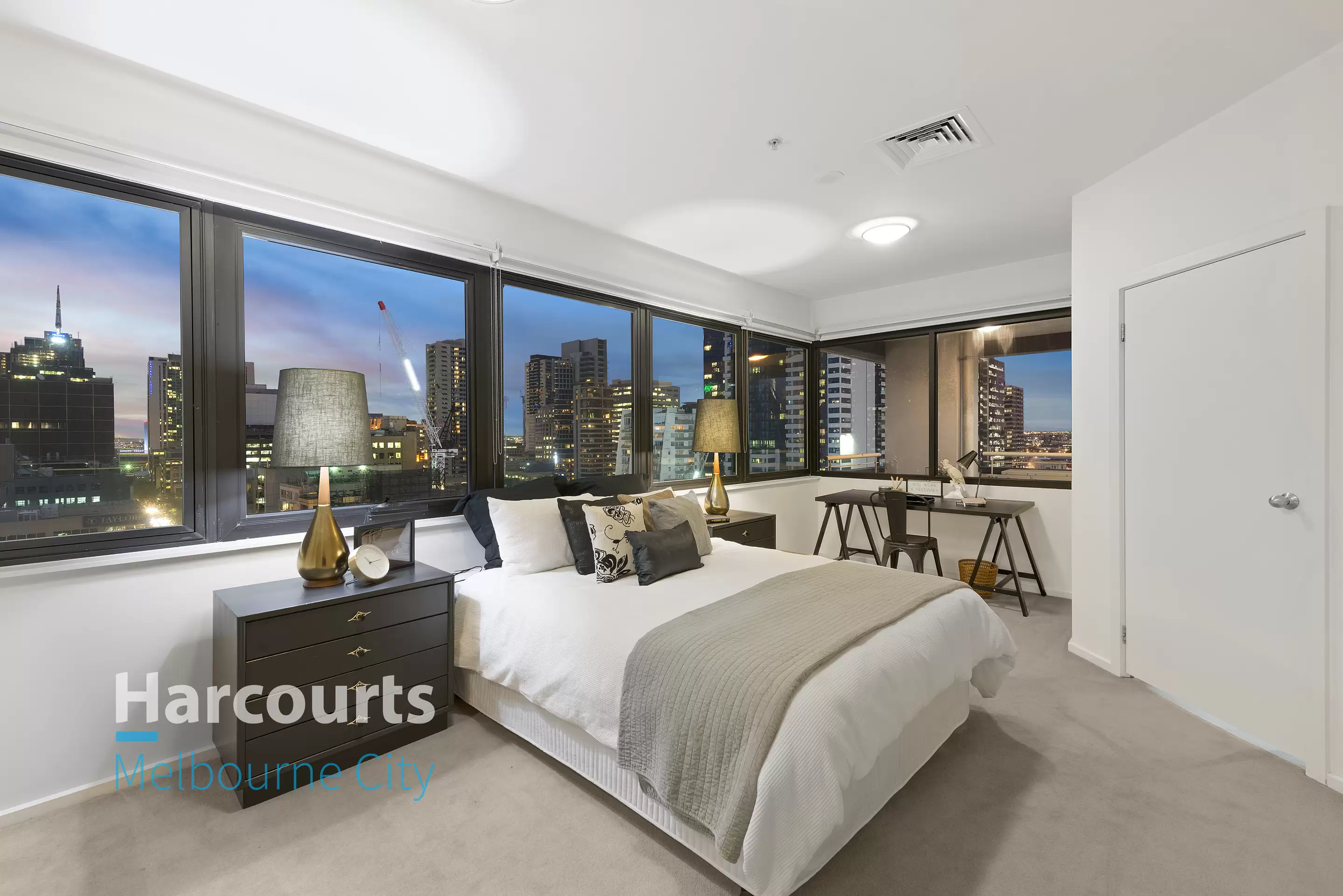 1814/250 Elizabeth Street, Melbourne Sold by Harcourts Melbourne City - image 3