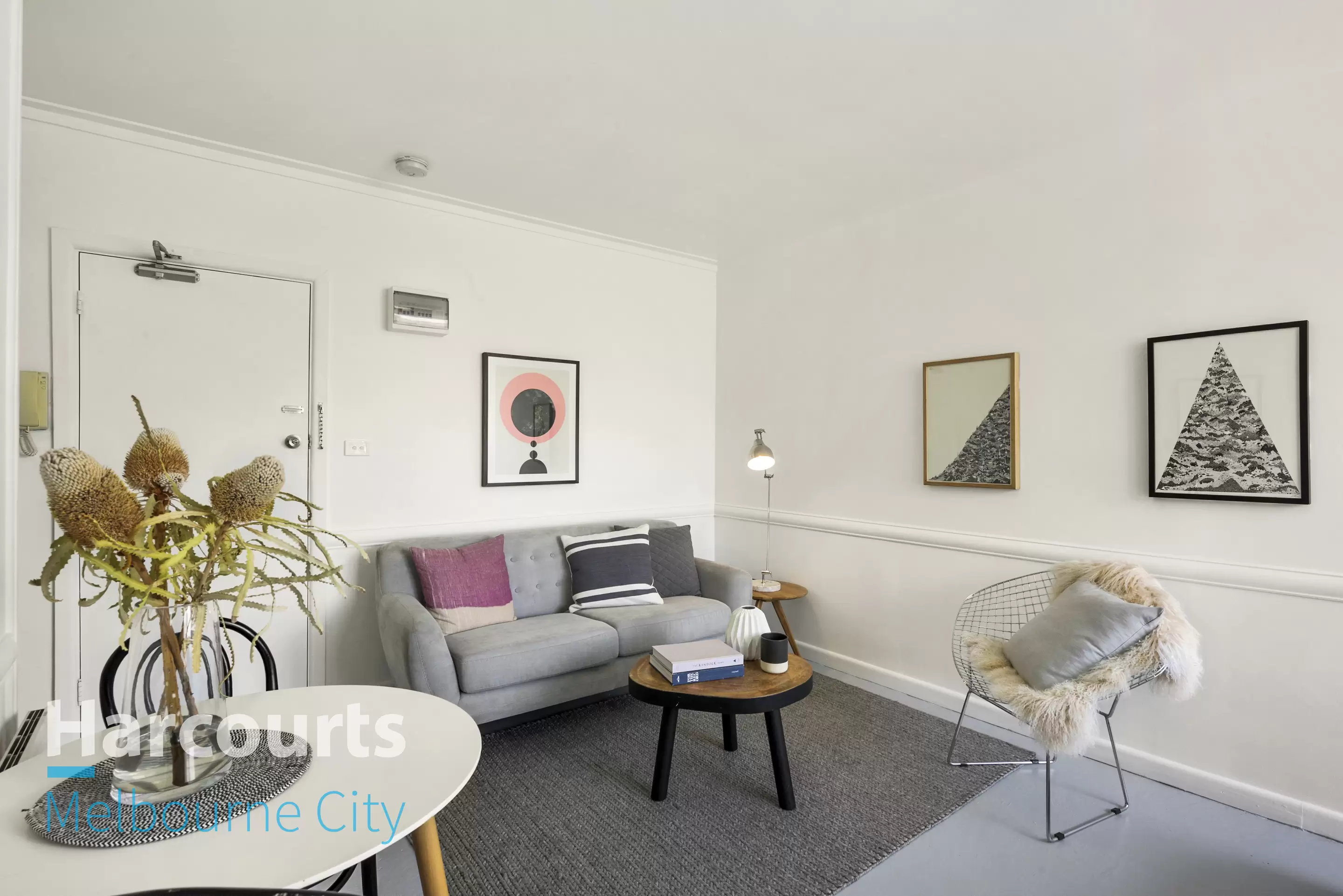 206/25 Hotham Street, East Melbourne Sold by Harcourts Melbourne City - image 3