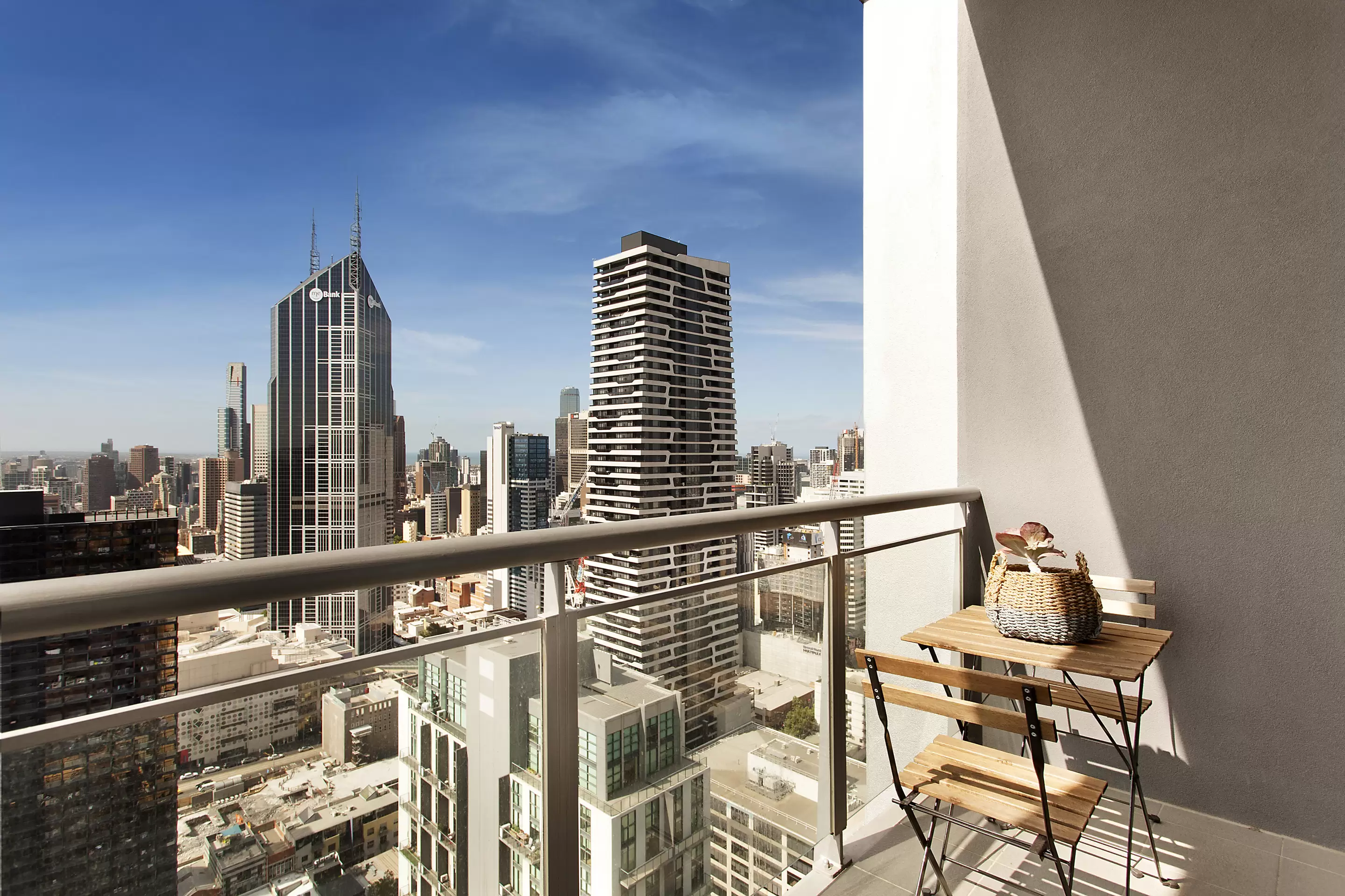 3503A/8 Franklin Street, Melbourne Sold by Harcourts Melbourne City - image 3