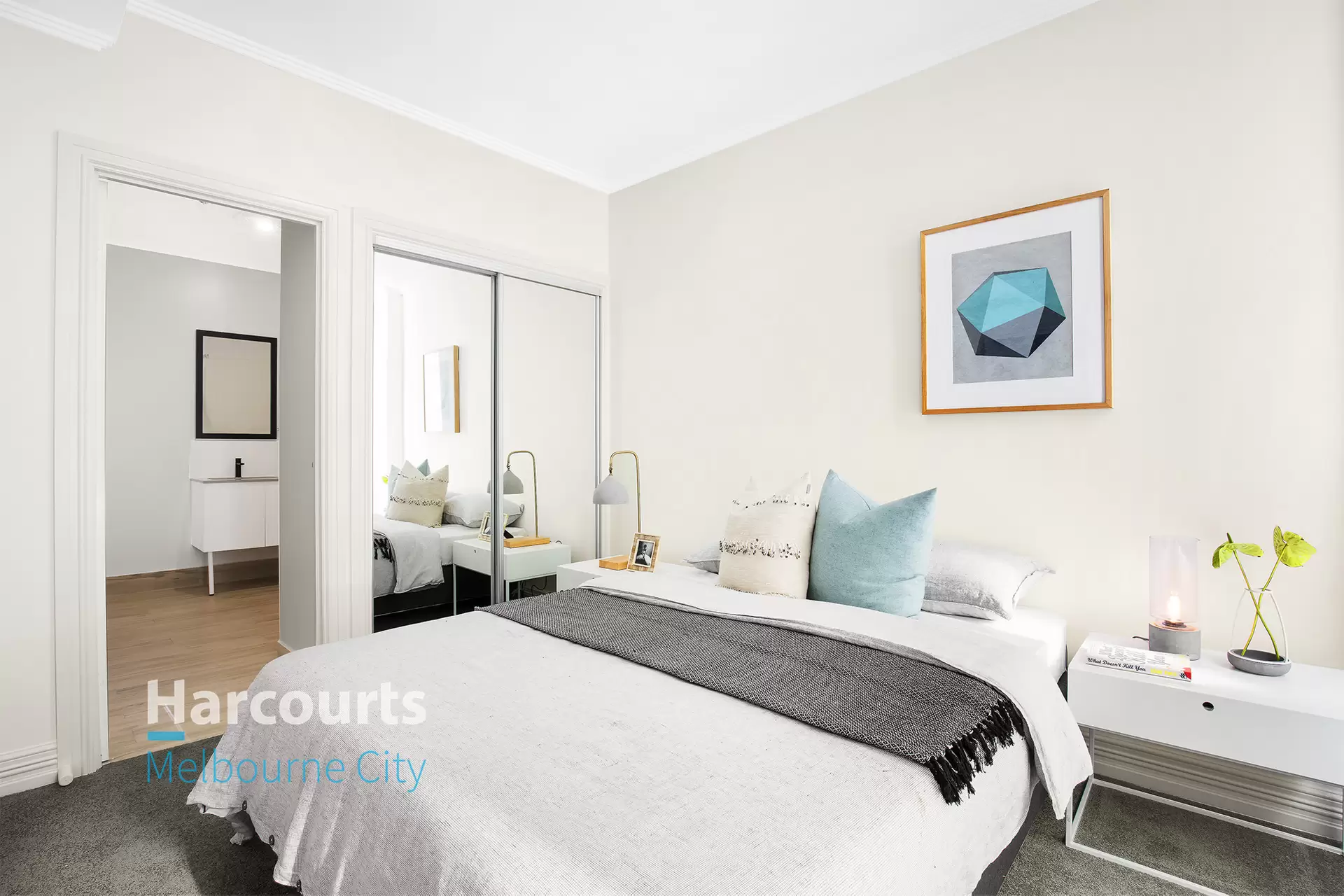 305/166 Flinders Street, Melbourne Sold by Harcourts Melbourne City - image 1