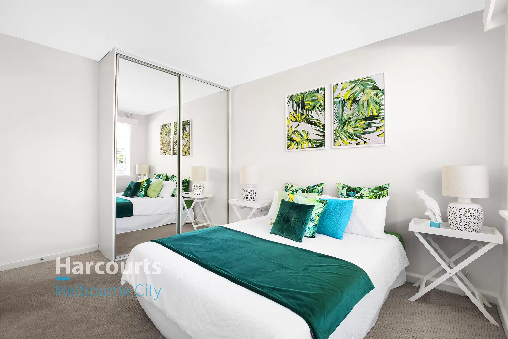 2/8 Auburn Grove, Hawthorn East Sold by Harcourts Melbourne City - image 3