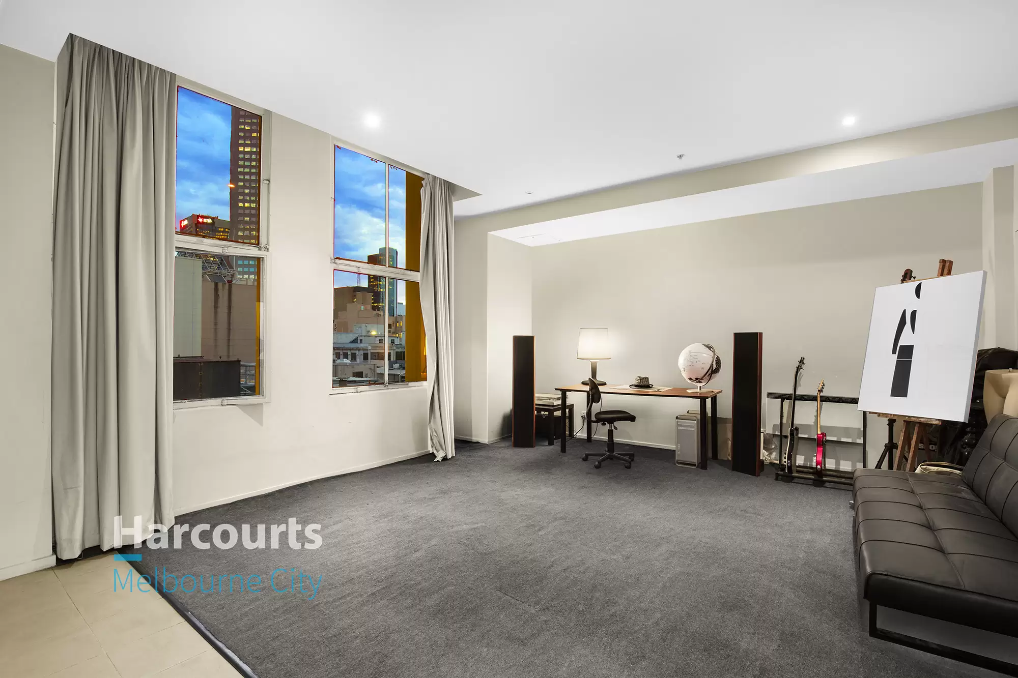 707/115 Swanston Street, Melbourne Sold by Harcourts Melbourne City - image 2