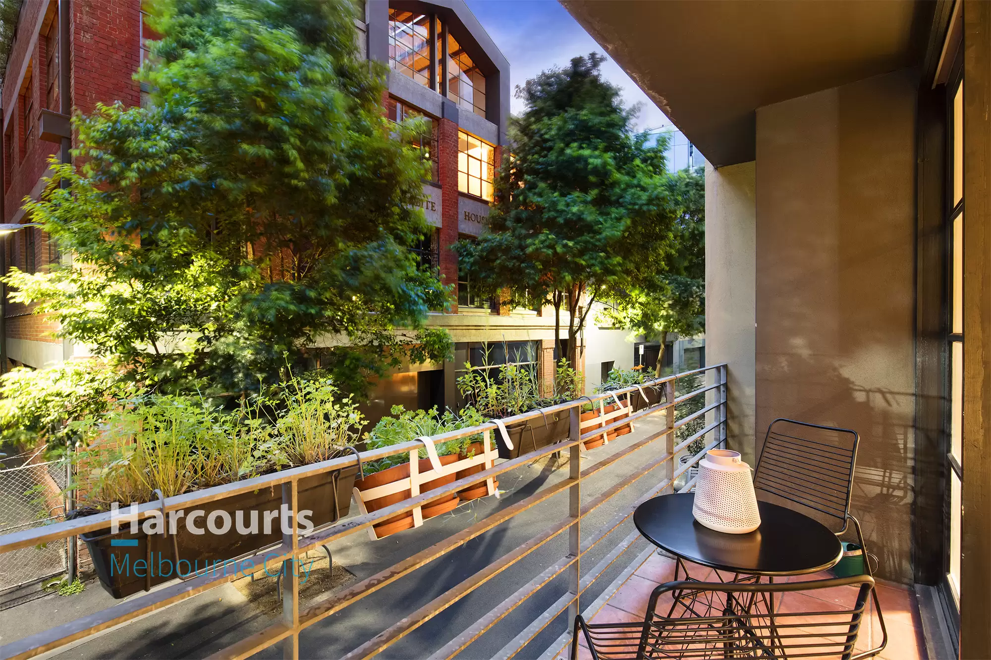 7/6 Anthony Street, Melbourne Sold by Harcourts Melbourne City - image 7