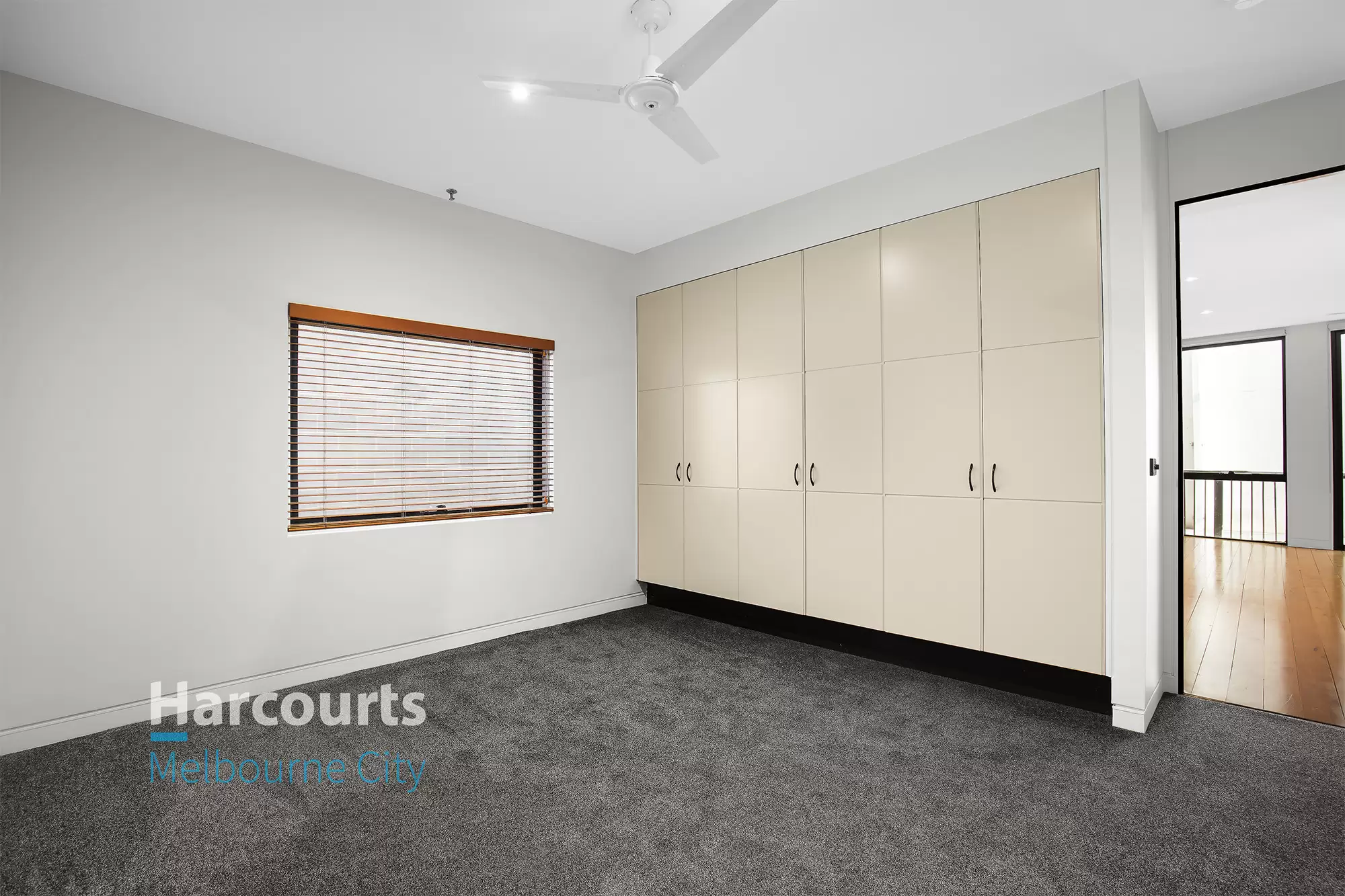 4/9-13 Anthony Street, Melbourne Leased by Harcourts Melbourne City - image 3