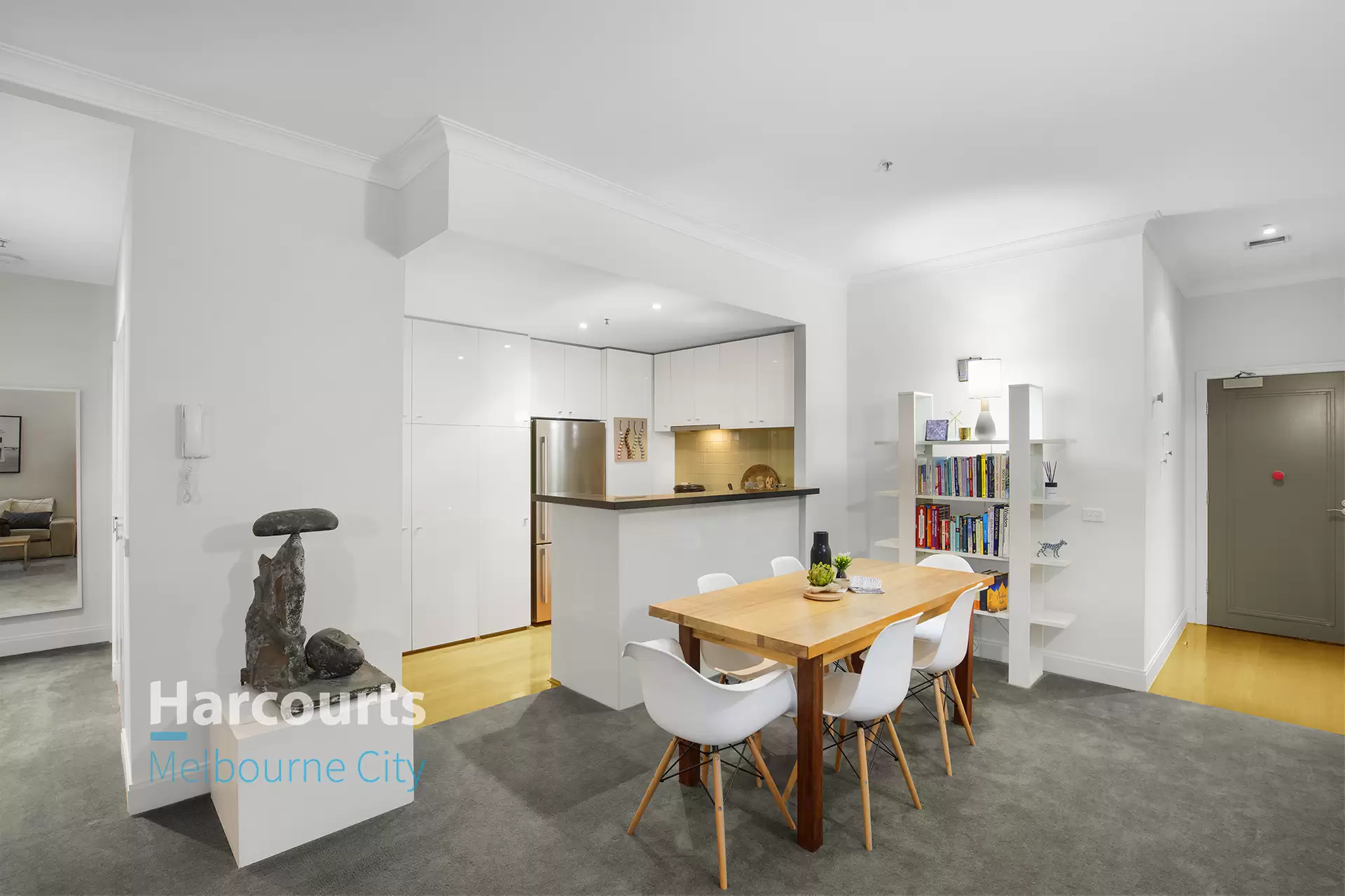 106/29 Market Street, Melbourne Sold by Harcourts Melbourne City - image 1