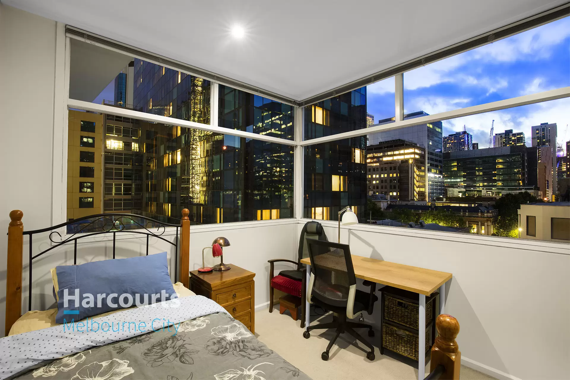 701/318 Little Lonsdale Street, Melbourne Sold by Harcourts Melbourne City - image 1