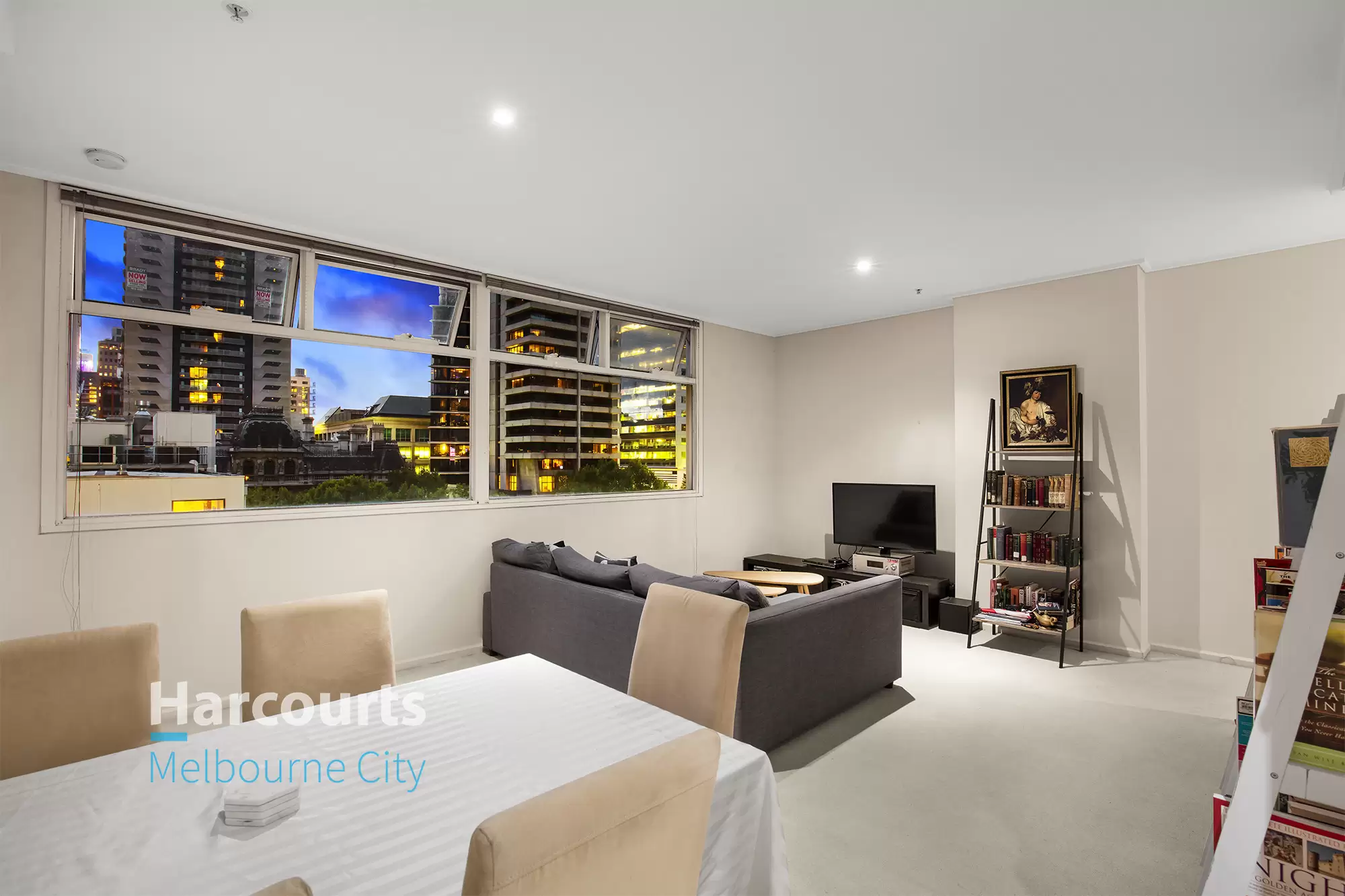 701/318 Little Lonsdale Street, Melbourne Sold by Harcourts Melbourne City - image 3