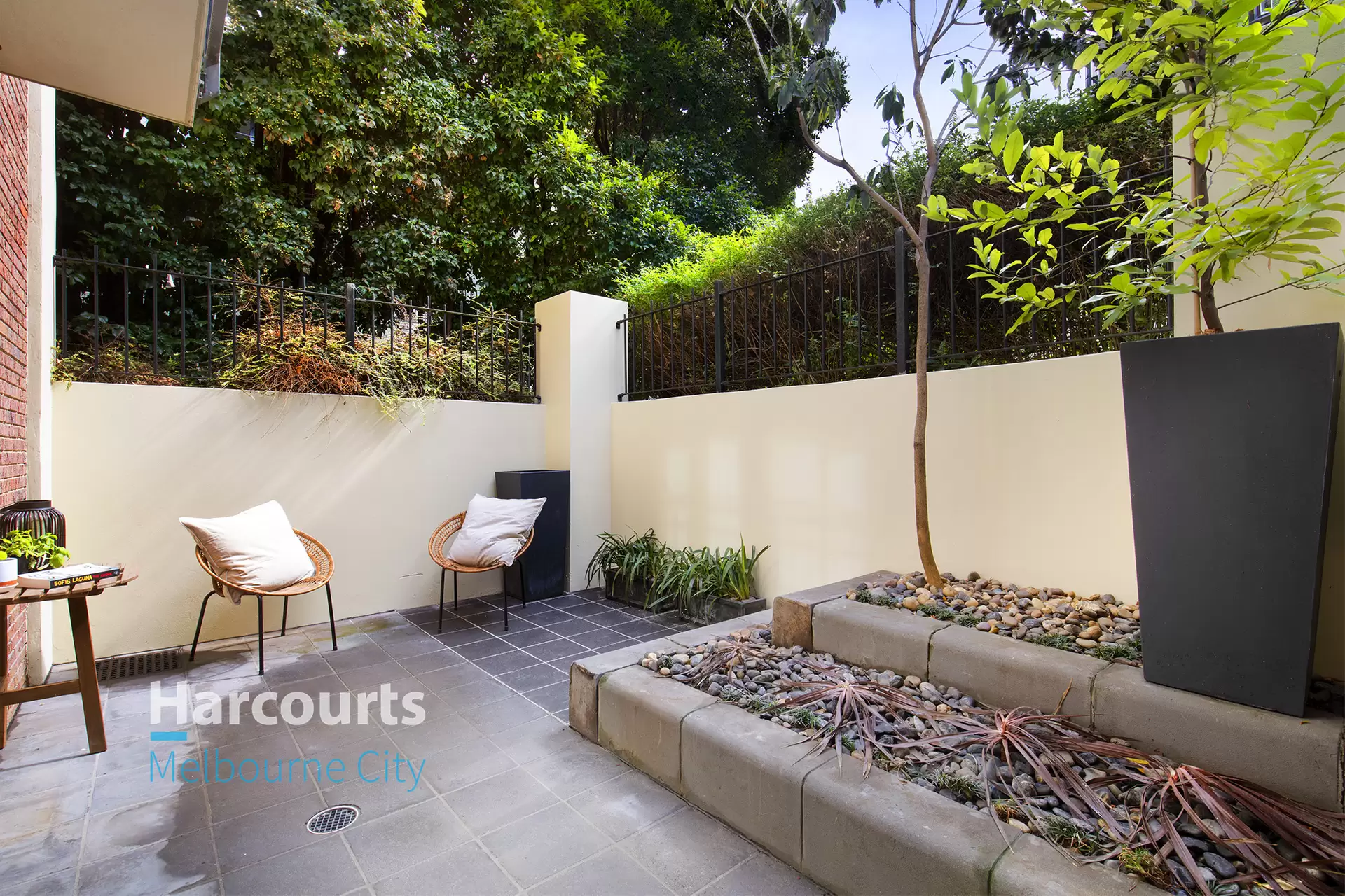 10/6 Wellington Crescent, East Melbourne Sold by Harcourts Melbourne City - image 1