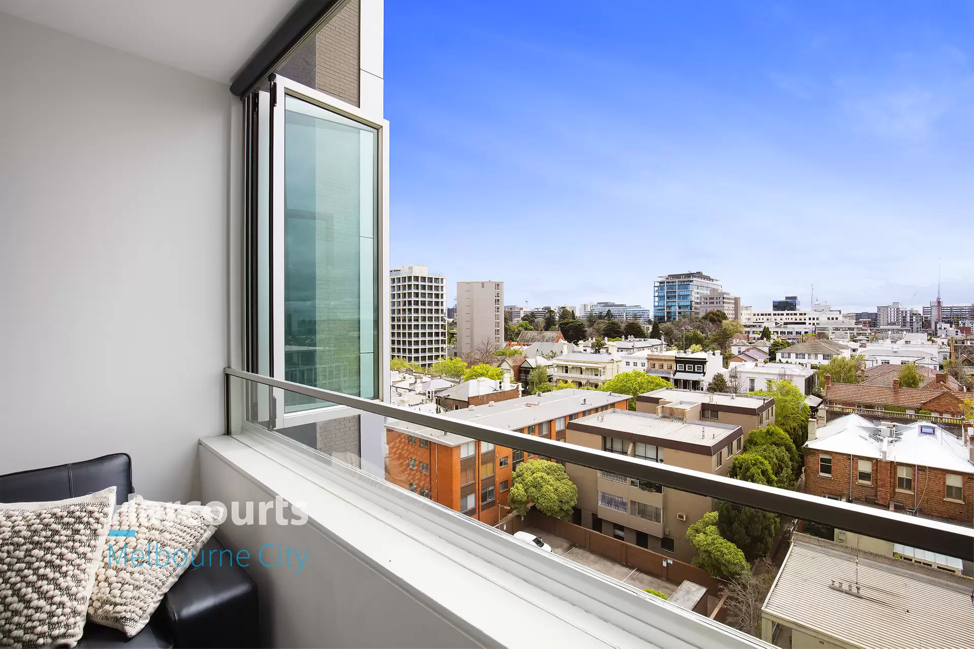 706/166 Wellington Parade, East Melbourne Sold by Harcourts Melbourne City - image 1