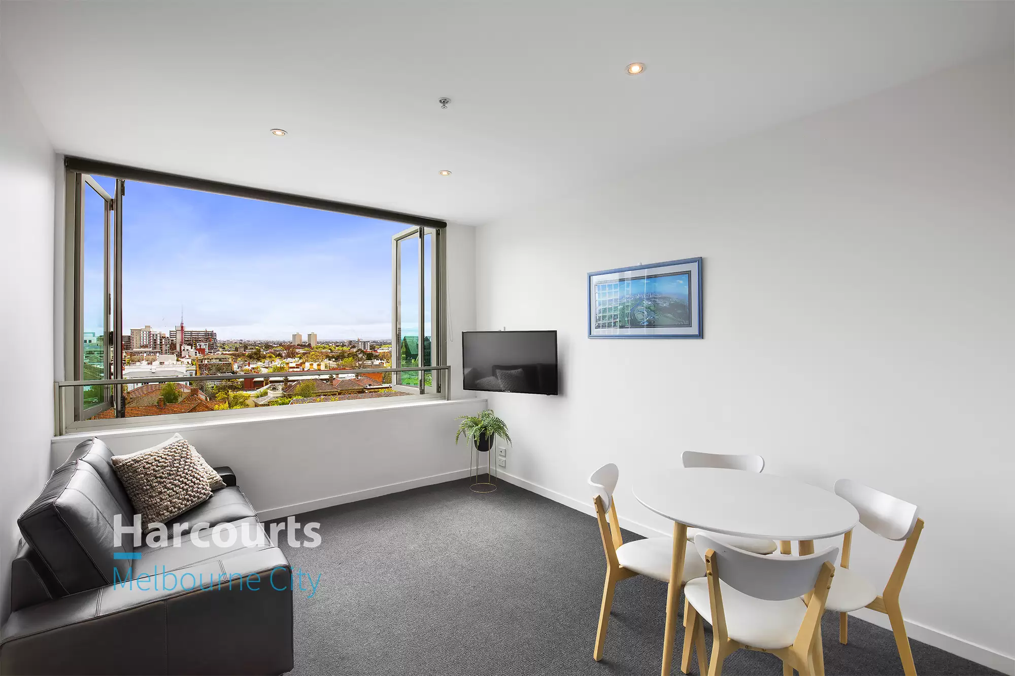 706/166 Wellington Parade, East Melbourne Sold by Harcourts Melbourne City - image 3