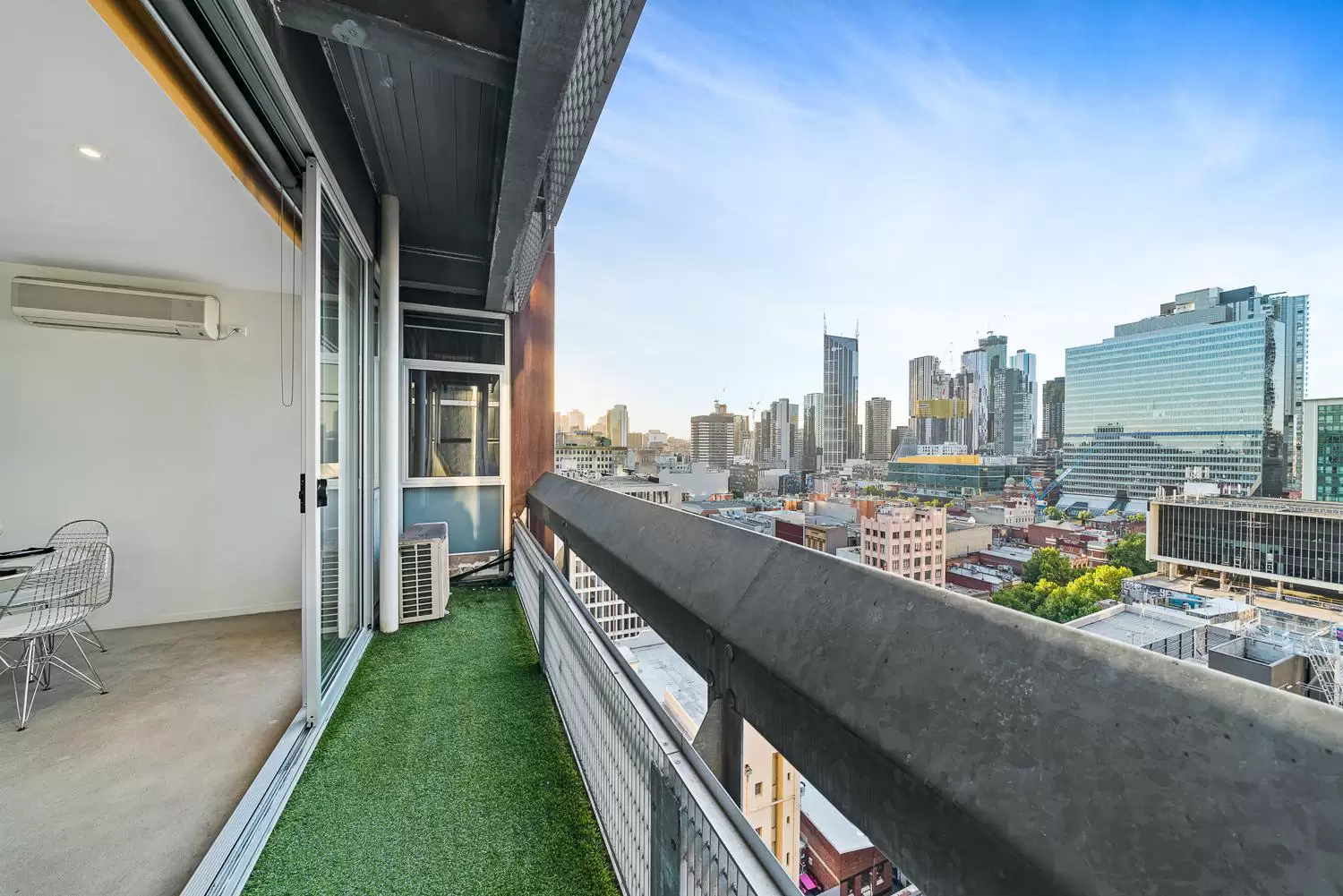 1008/118 Russell Street, Melbourne Sold by Harcourts Melbourne City - image 9