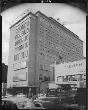 1008/118 Russell Street, Melbourne Sold by Harcourts Melbourne City - image 7