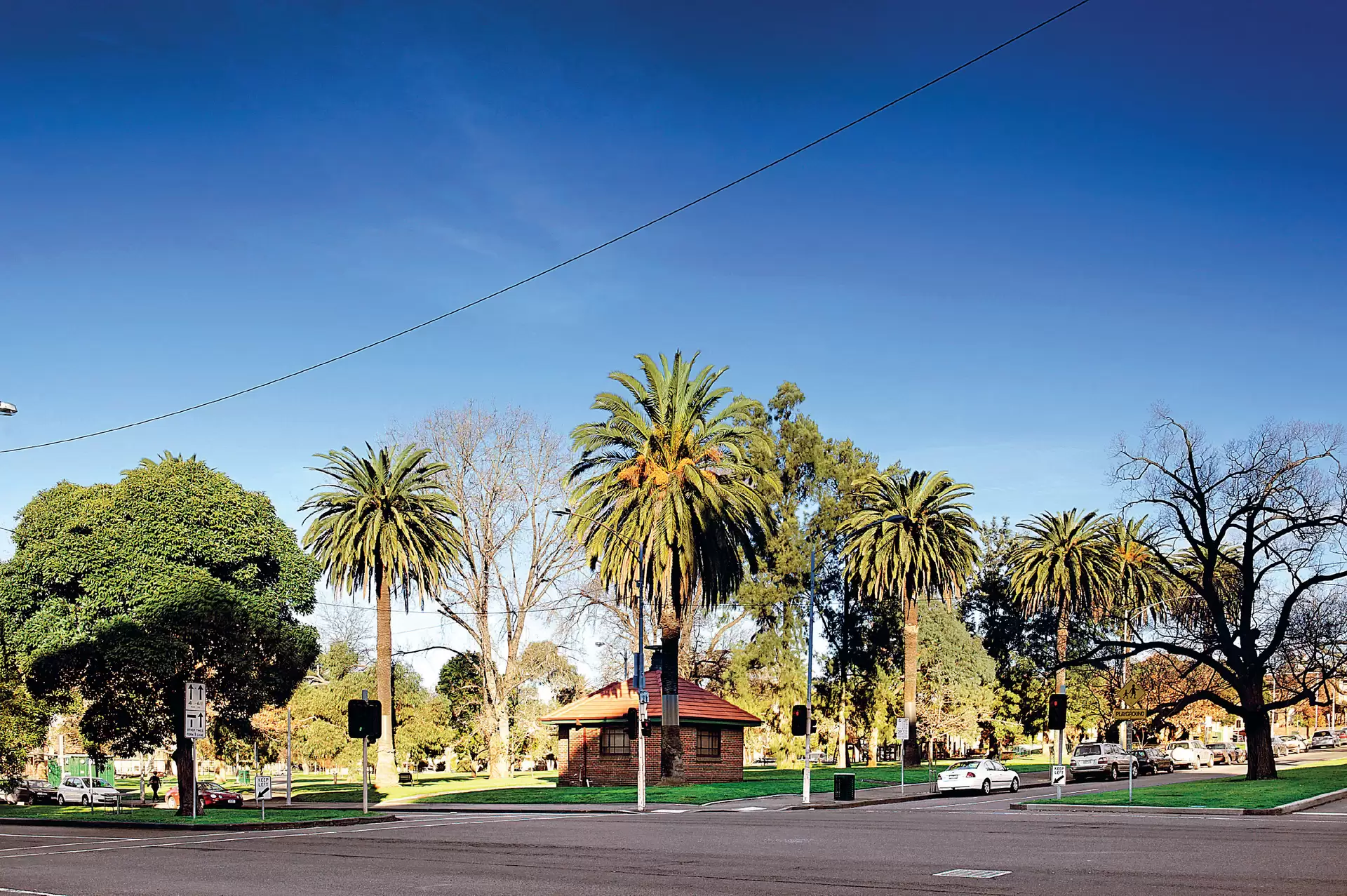 1211V/162 Albert Street, East Melbourne Sold by Harcourts Melbourne City - image 1