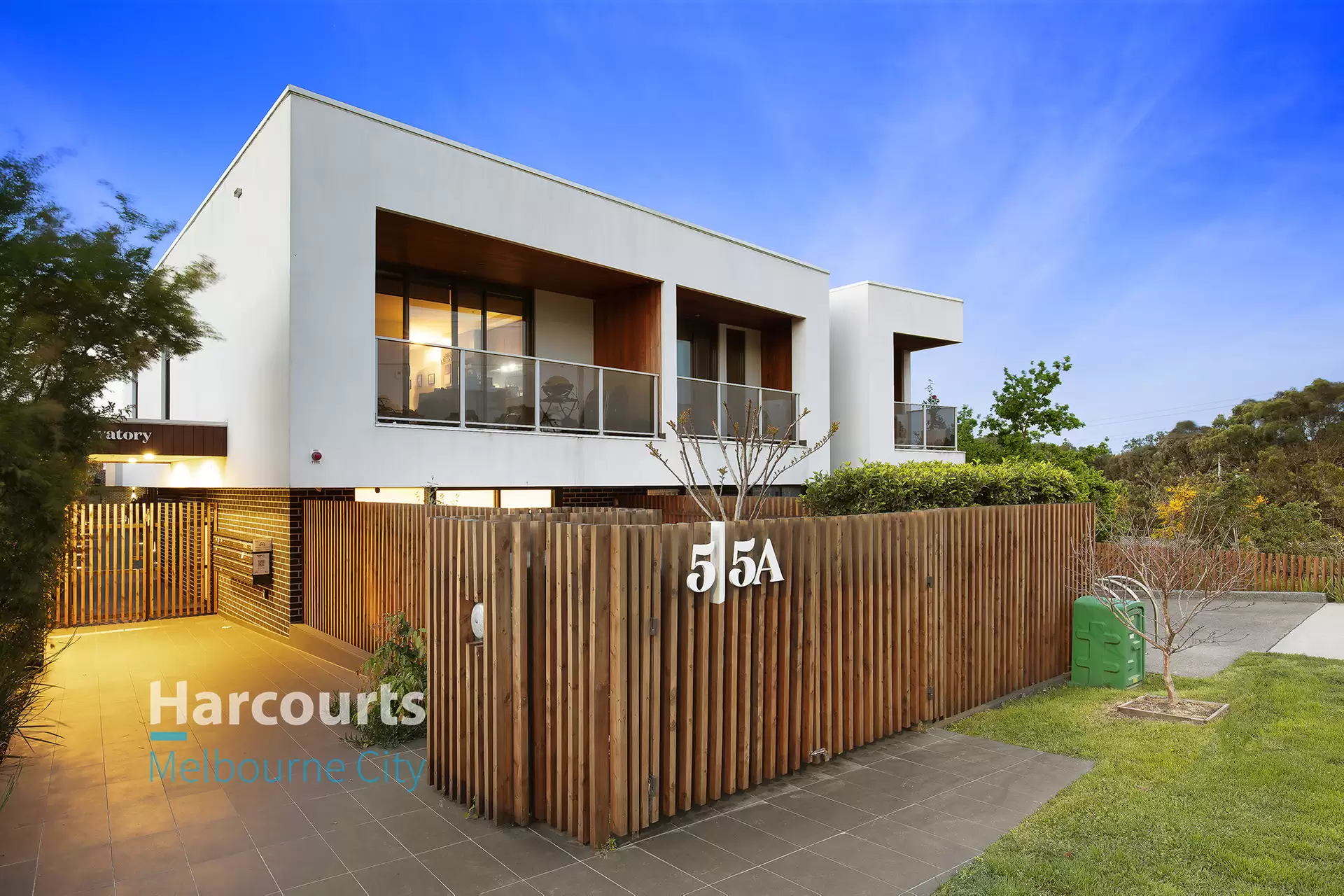 1/5A Winton Road, Malvern East Sold by Harcourts Melbourne City - image 1