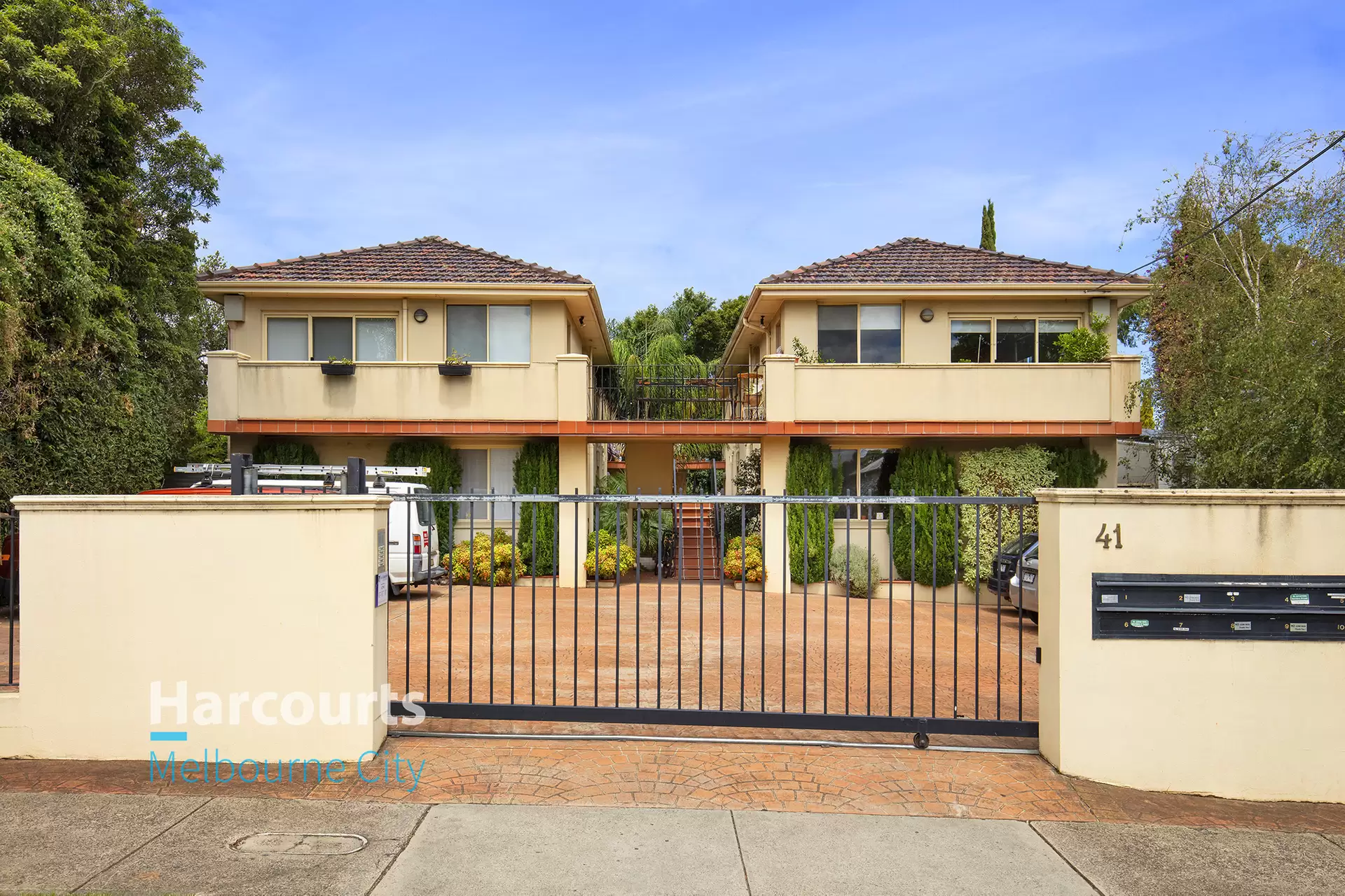 8/41 Ballantyne Street, Thornbury Sold by Harcourts Melbourne City - image 1