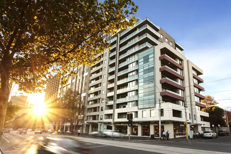 708/166 Wellington Parade, East Melbourne Leased by Harcourts Melbourne City - image 1