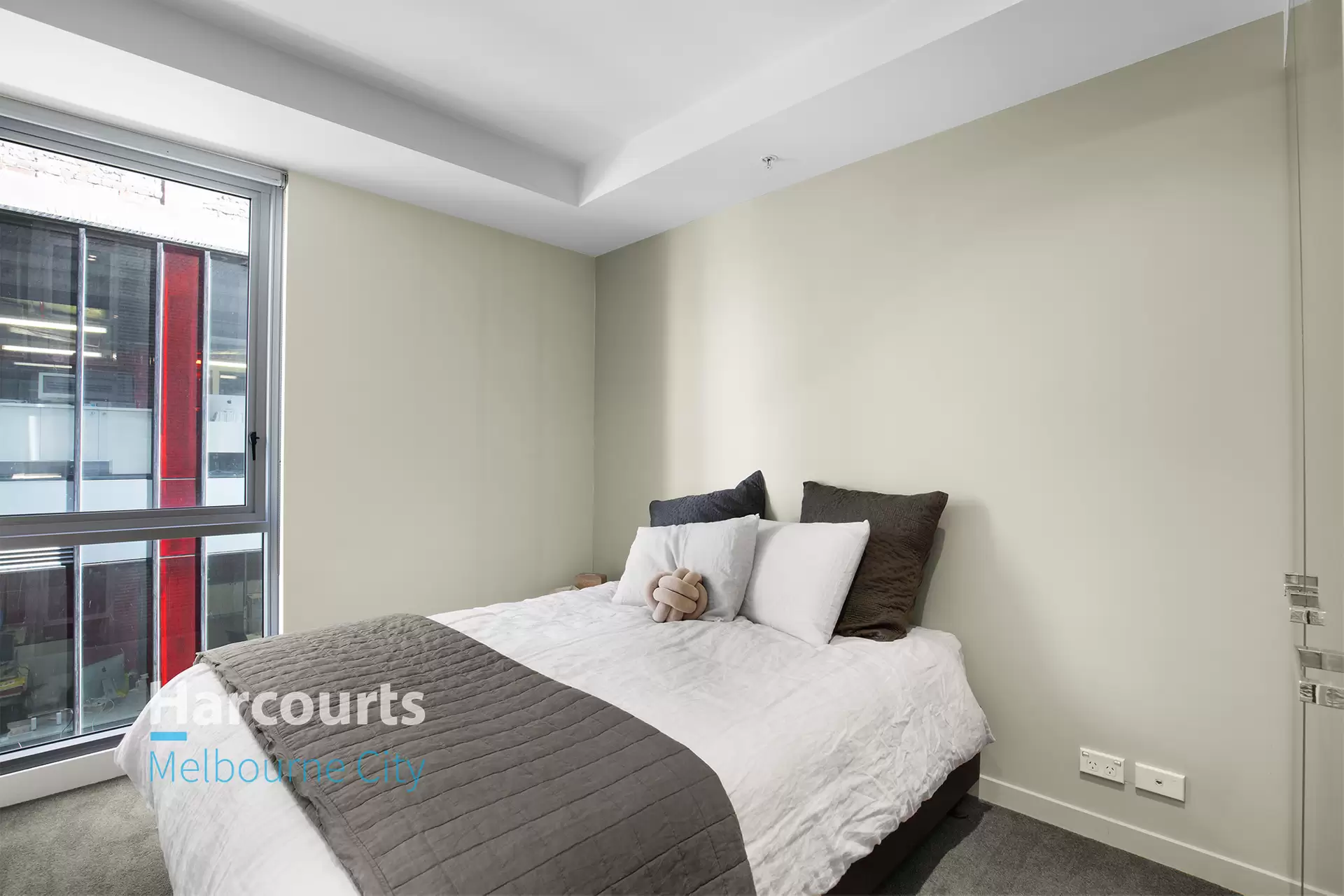 205V/162 Albert Street, East Melbourne Leased by Harcourts Melbourne City - image 1