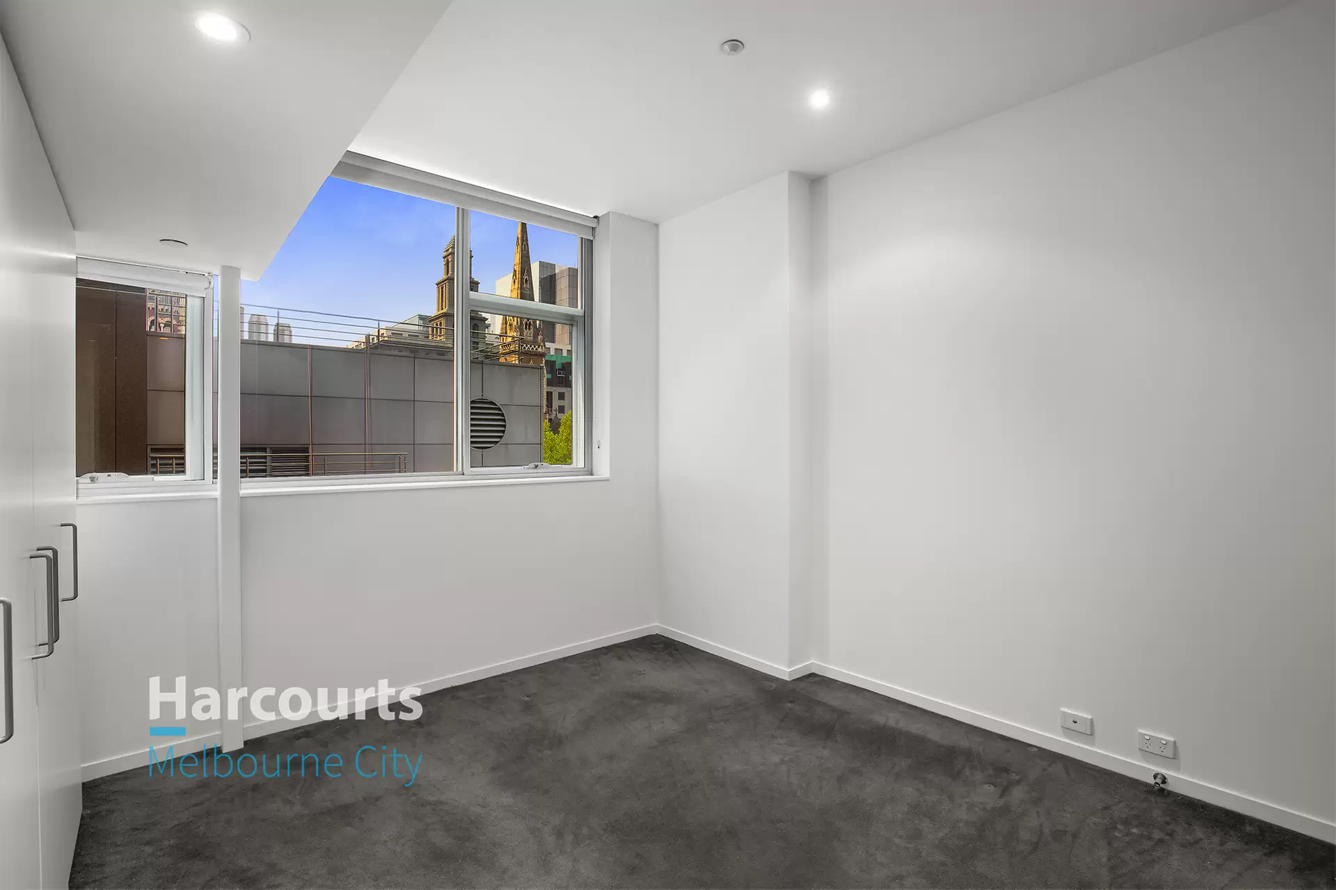 303/118 Russell Street, Melbourne Leased by Harcourts Melbourne City - image 1