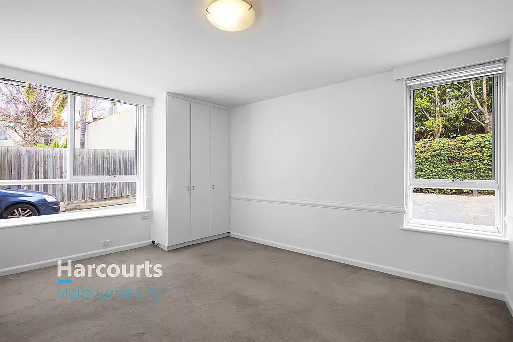 7/25 Hotham Street, East Melbourne Leased by Harcourts Melbourne City - image 3