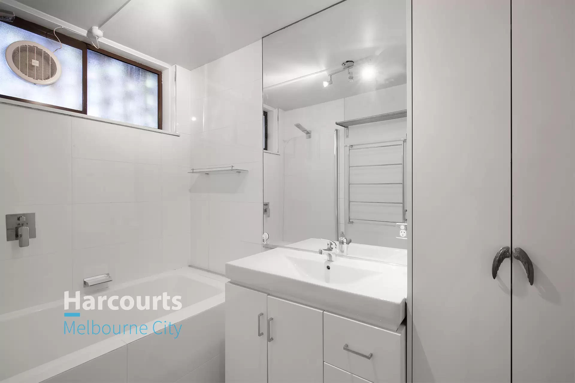 21/55 Union Street, Windsor Leased by Harcourts Melbourne City - image 1