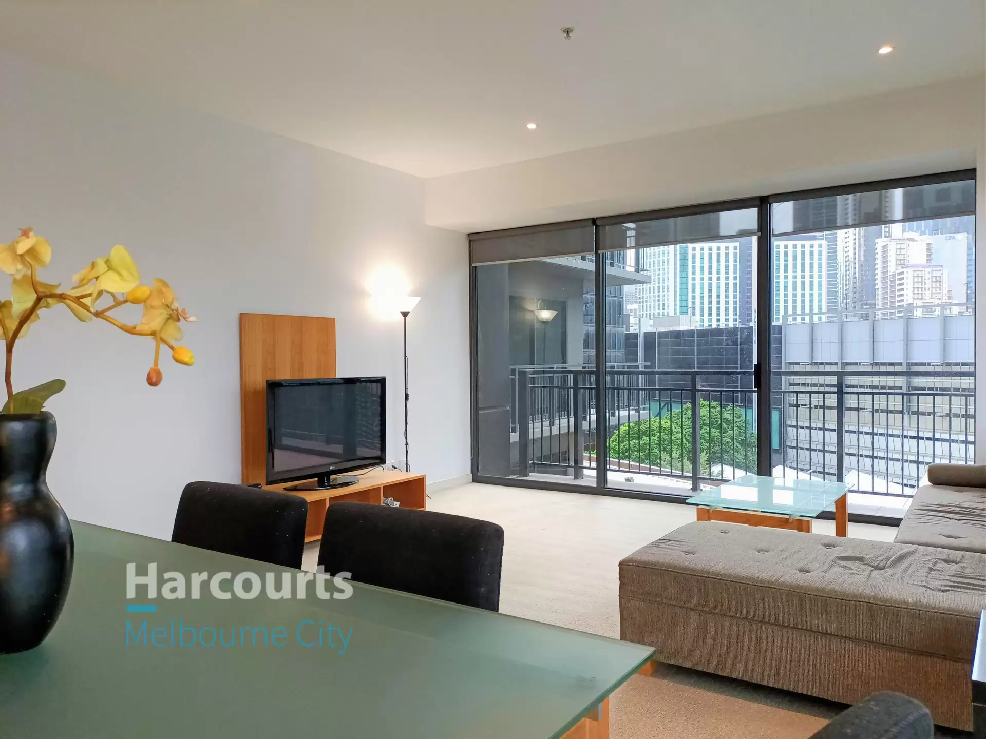 713/80 Clarendon Street, Southbank Leased by Harcourts Melbourne City - image 1