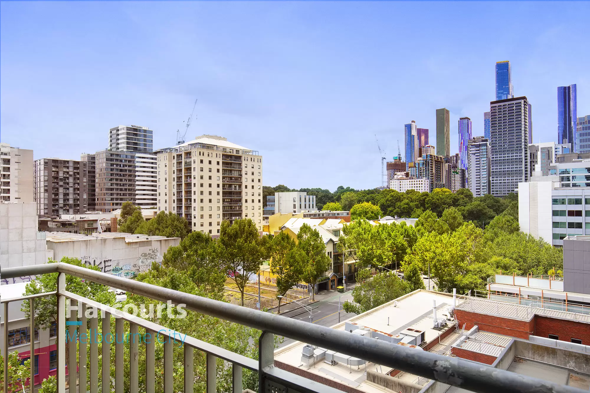 813/585 La Trobe Street, Melbourne Leased by Harcourts Melbourne City - image 2