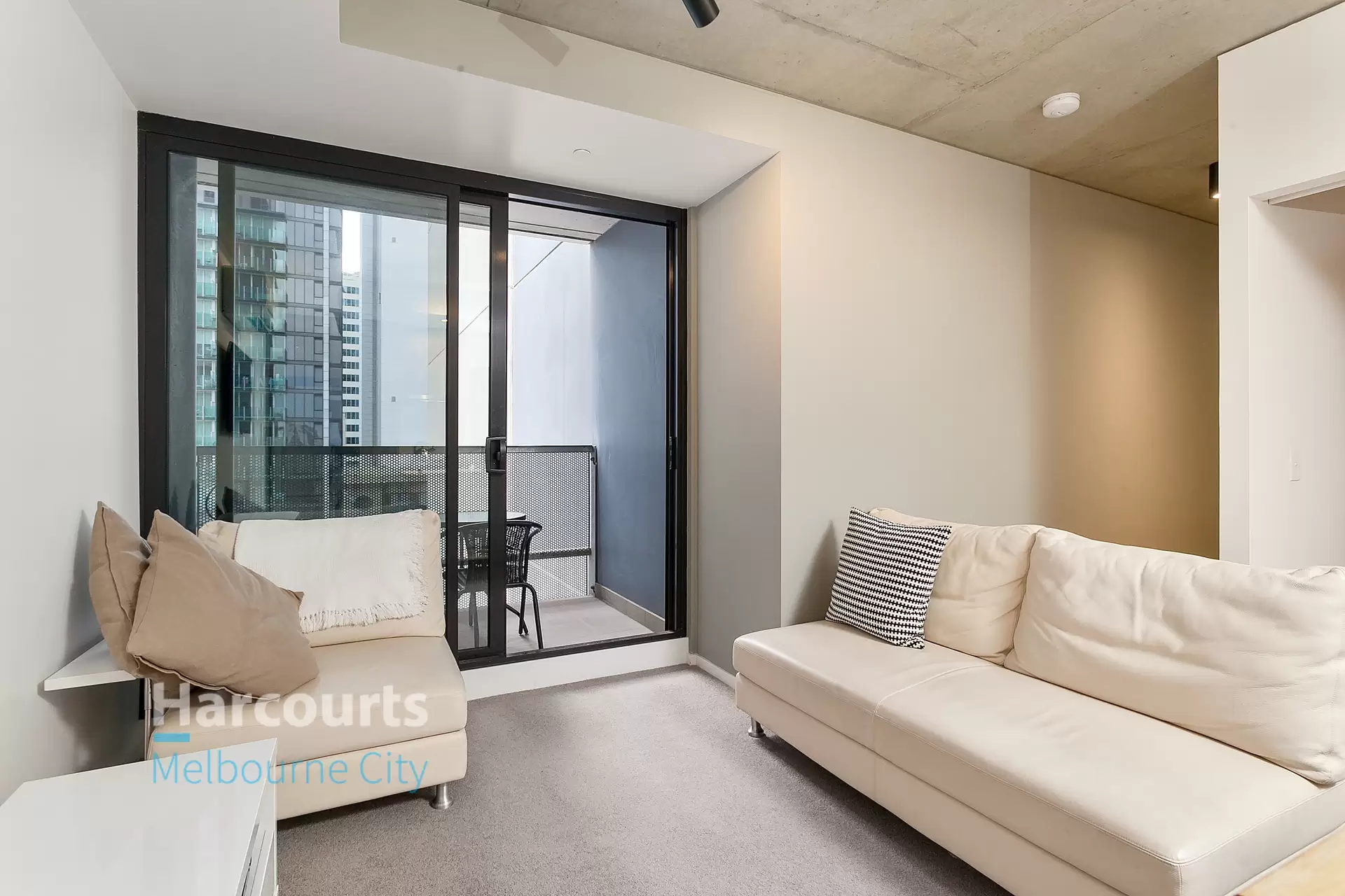 620/17 Singers Lane, Melbourne Leased by Harcourts Melbourne City - image 1