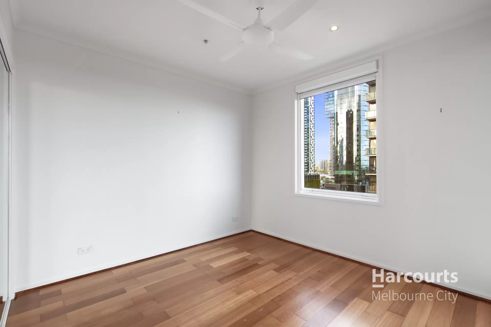 142/79 Whiteman Street, Southbank Leased by Harcourts Melbourne City - image 1