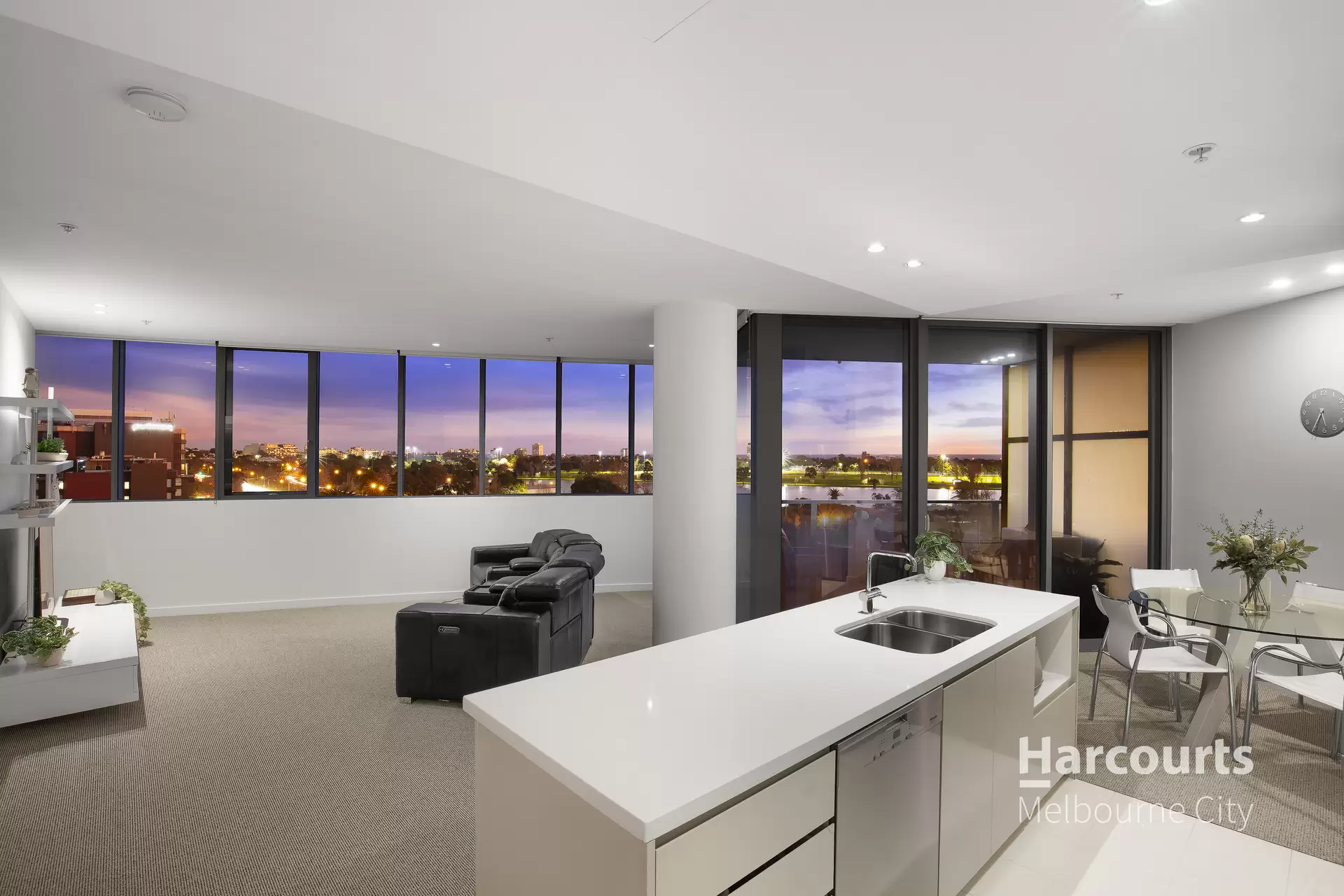 612/55 Queens Road, Melbourne Sold by Harcourts Melbourne City - image 1