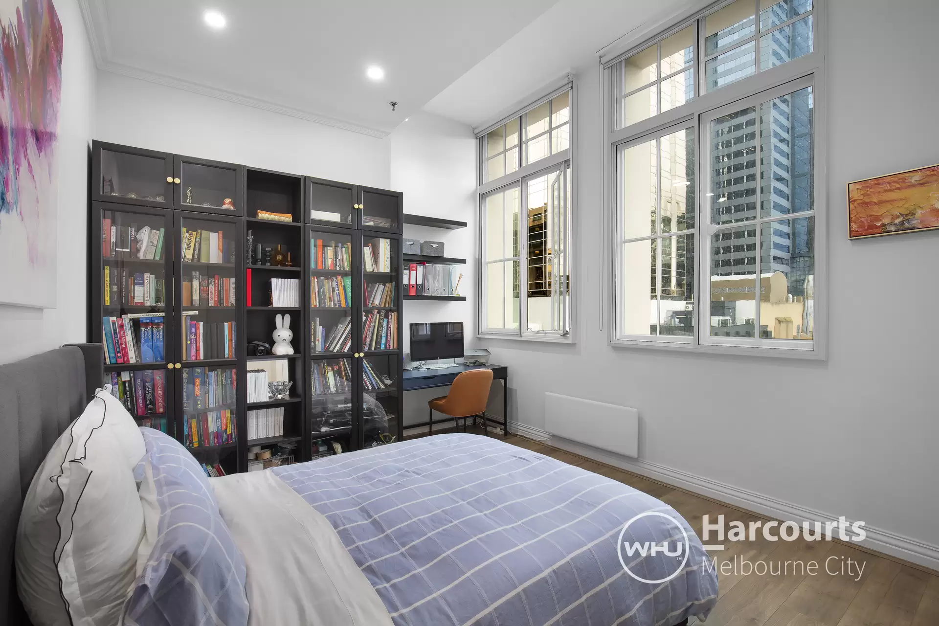 7B/27 Russell Street, Melbourne Sold by Harcourts Melbourne City - image 1