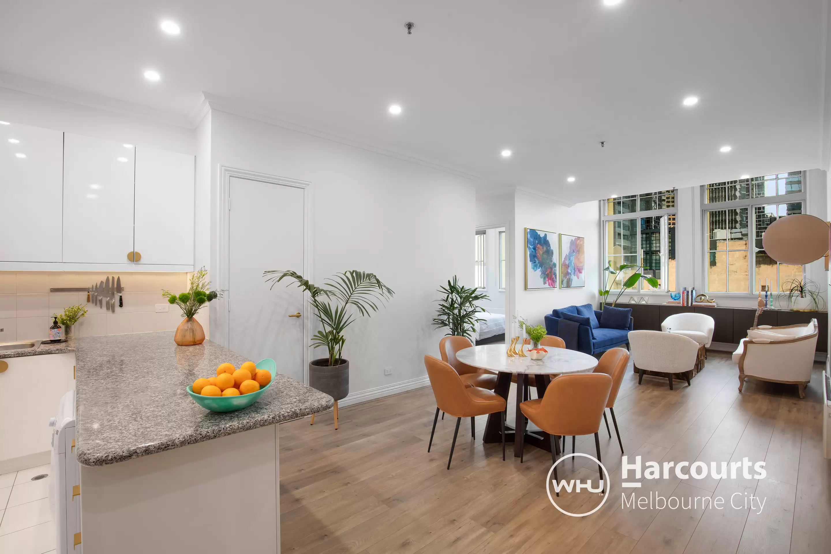 7B/27 Russell Street, Melbourne Sold by Harcourts Melbourne City - image 3