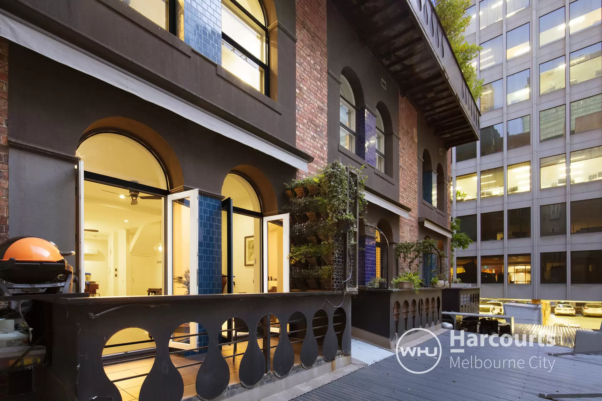 5/192 Little Collins Street, Melbourne Sold by Harcourts Melbourne City - image 1